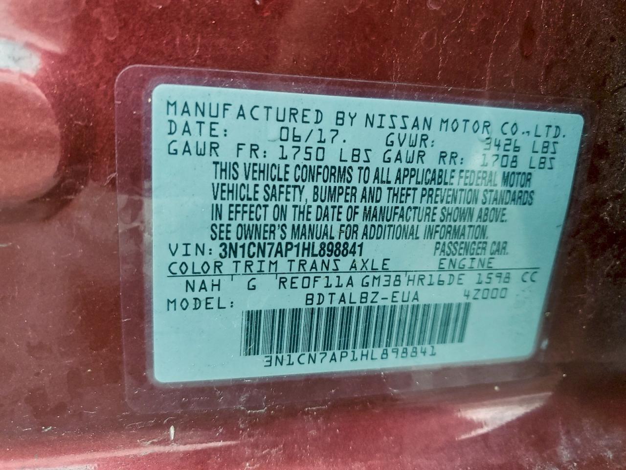 Nissan Versa S Image 9