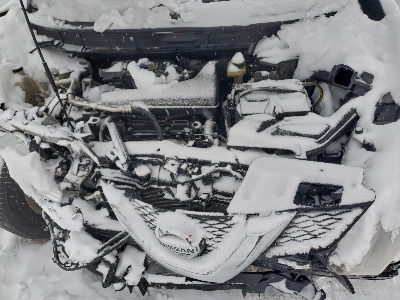 Nissan Rogue S Image 13