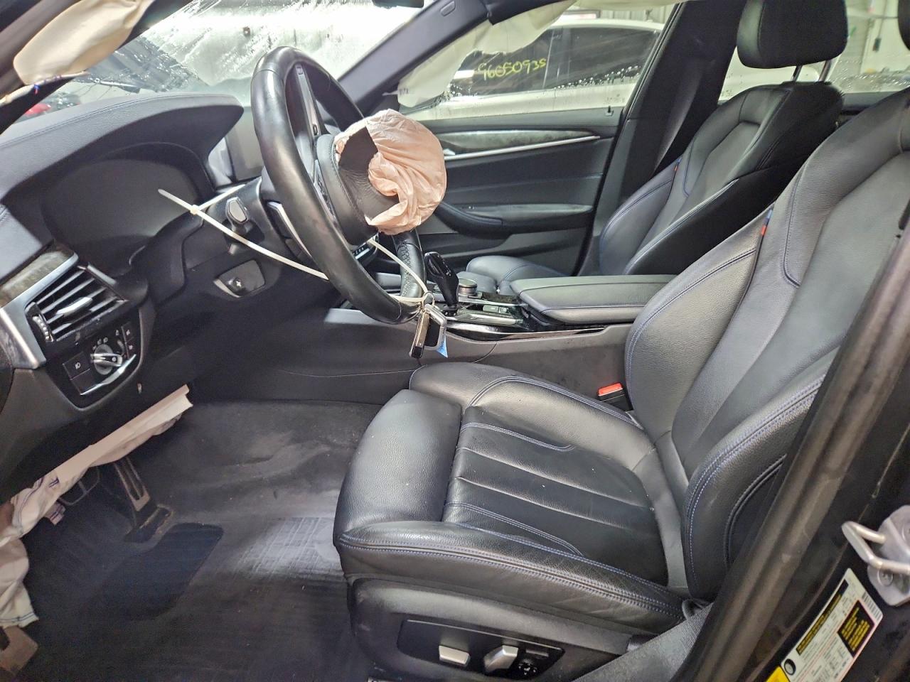 BMW 5 Series Xi Image 10