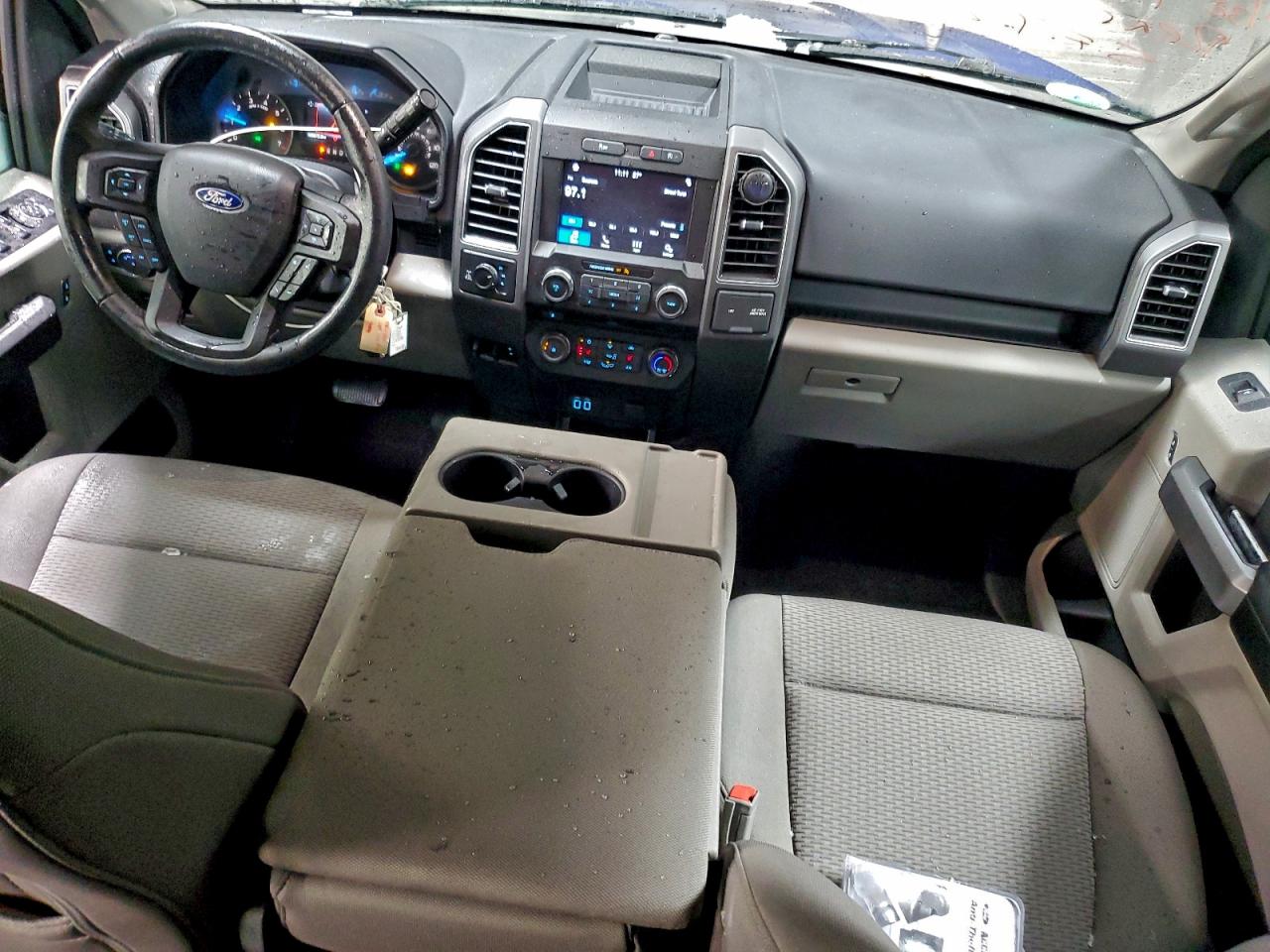 Ford F-150 Supercrew Image 7