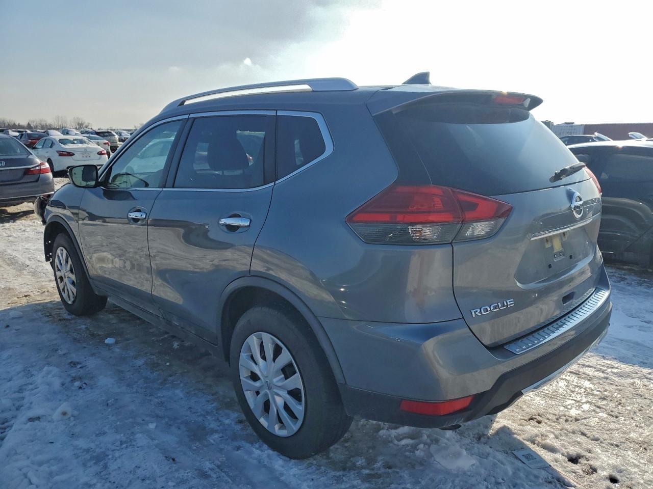 Nissan Rogue S Image 12