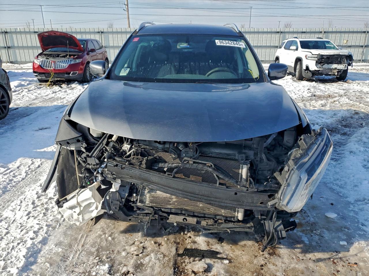 Nissan Rogue S Image 2