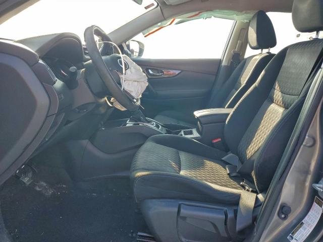 Nissan Rogue S Image 5