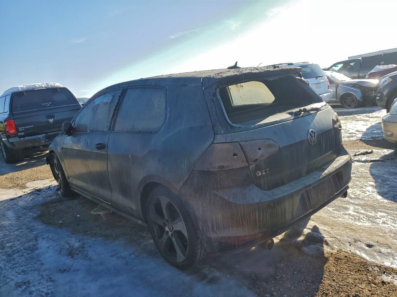 Volkswagen GTI Image 3