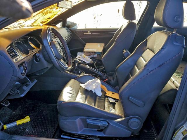 Volkswagen GTI Image 8