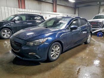  Salvage Mazda 3