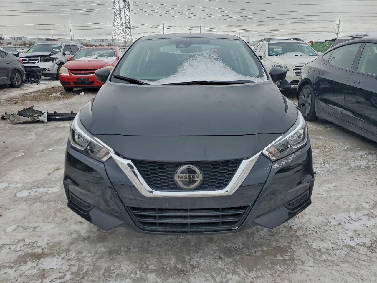 Nissan Versa S Image 11