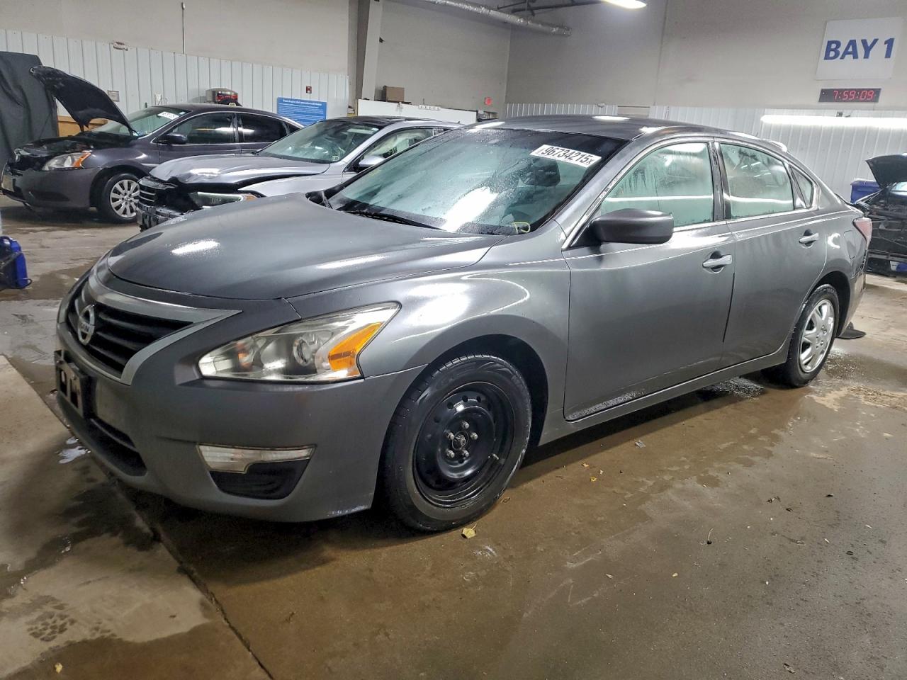 Nissan Altima 2.5 Image 1