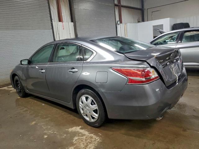 Nissan Altima 2.5 Image 11