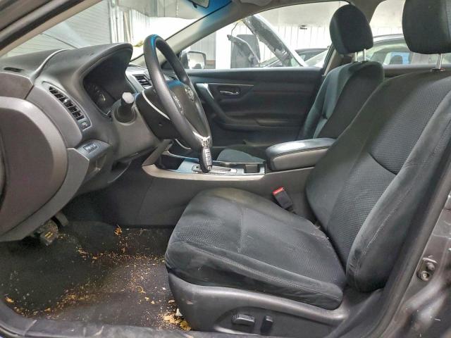 Nissan Altima 2.5 Image 8