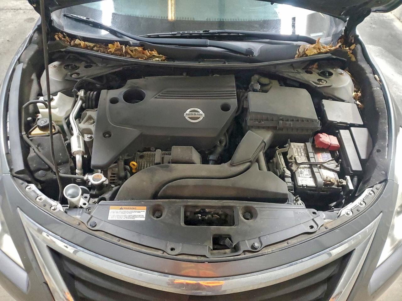 Nissan Altima 2.5 Image 5