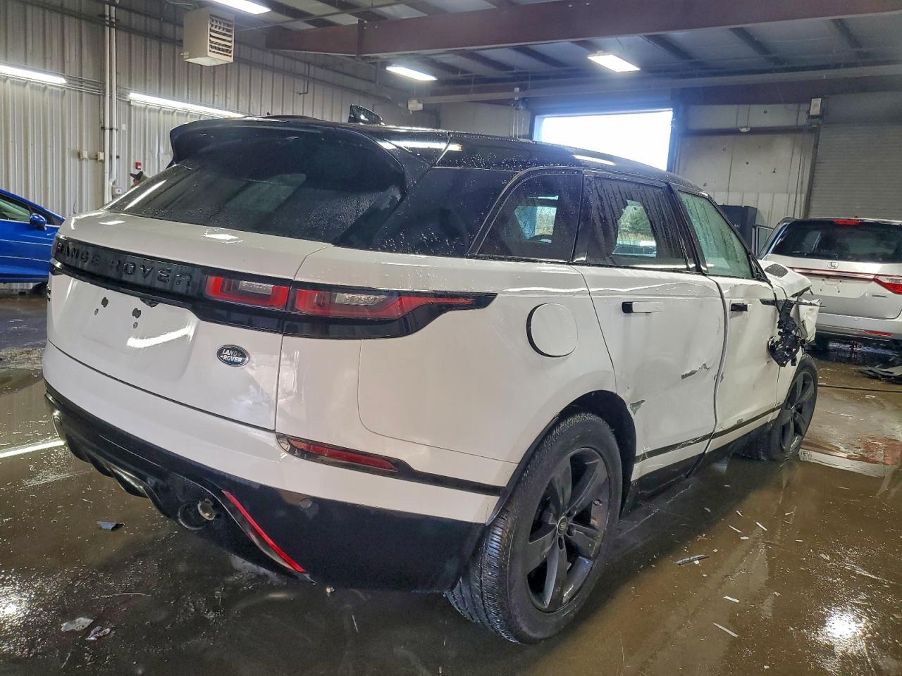 Land Rover Range Rover R-dynamic S Image 3