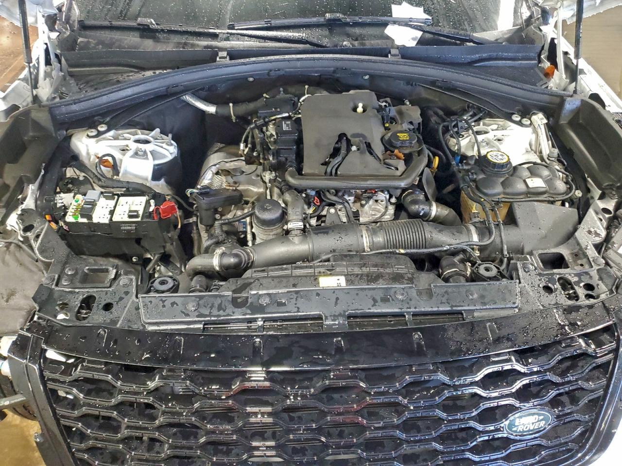 Land Rover Range Rover R-dynamic S Image 8