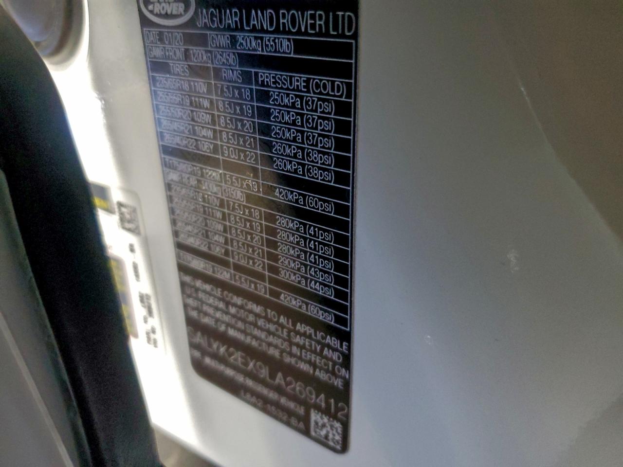 Land Rover Range Rover R-dynamic S Image 12