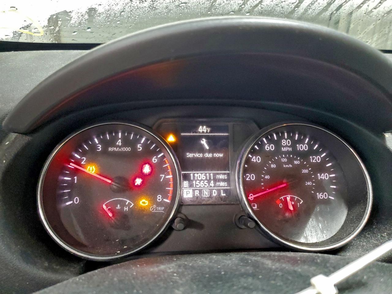 Nissan Rogue S Image 5