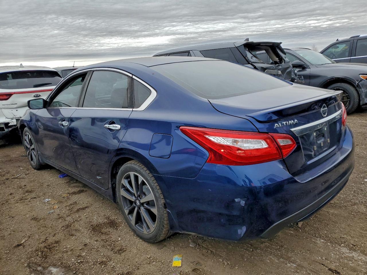 Nissan Altima 2.5 Image 12