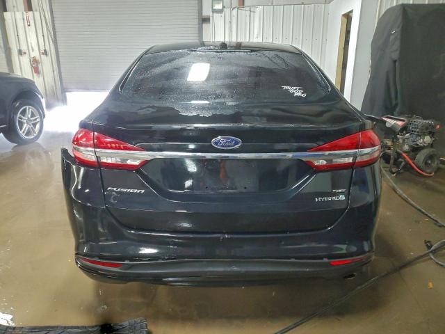 Ford Fusion Se Hybrid Image 11