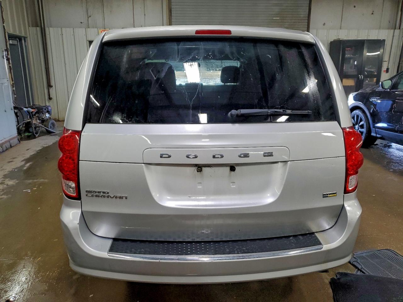 Dodge Caravan Sxt Image 6