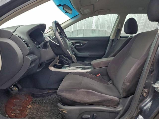 Nissan Altima 2.5 Image 3