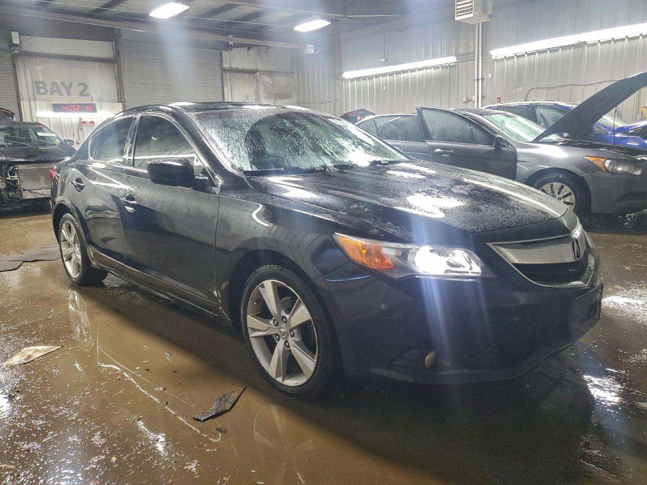 Acura ILX 20 Premium Image 2