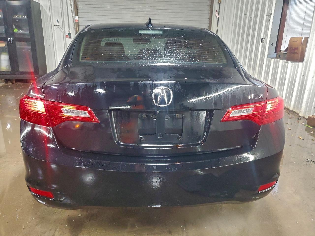 Acura ILX 20 Premium Image 12