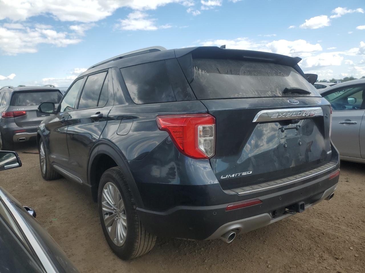 Ford Explorer Limited Image 5
