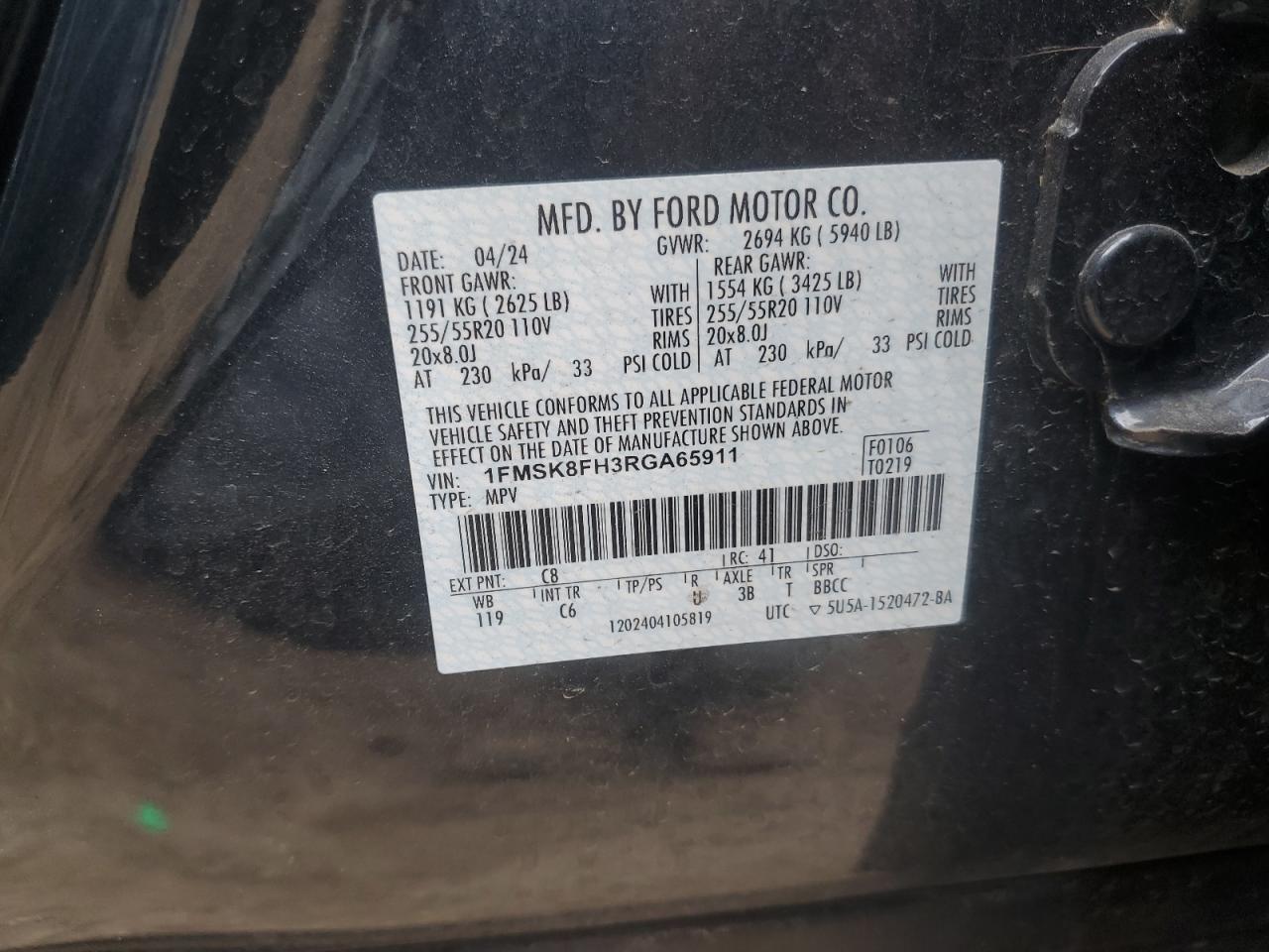 Ford Explorer Limited Image 13