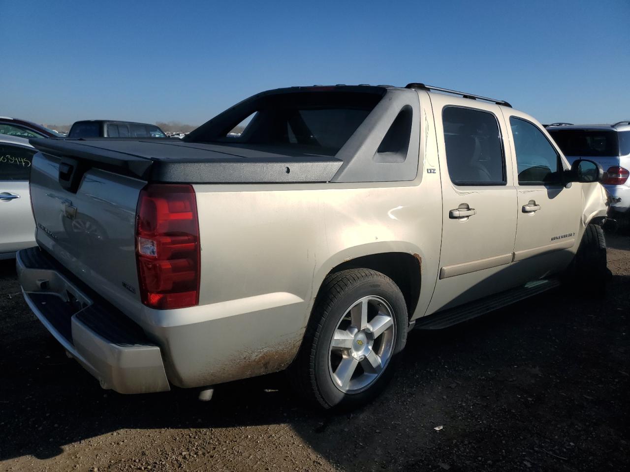 Chevrolet Avalanche K1500 Image 4