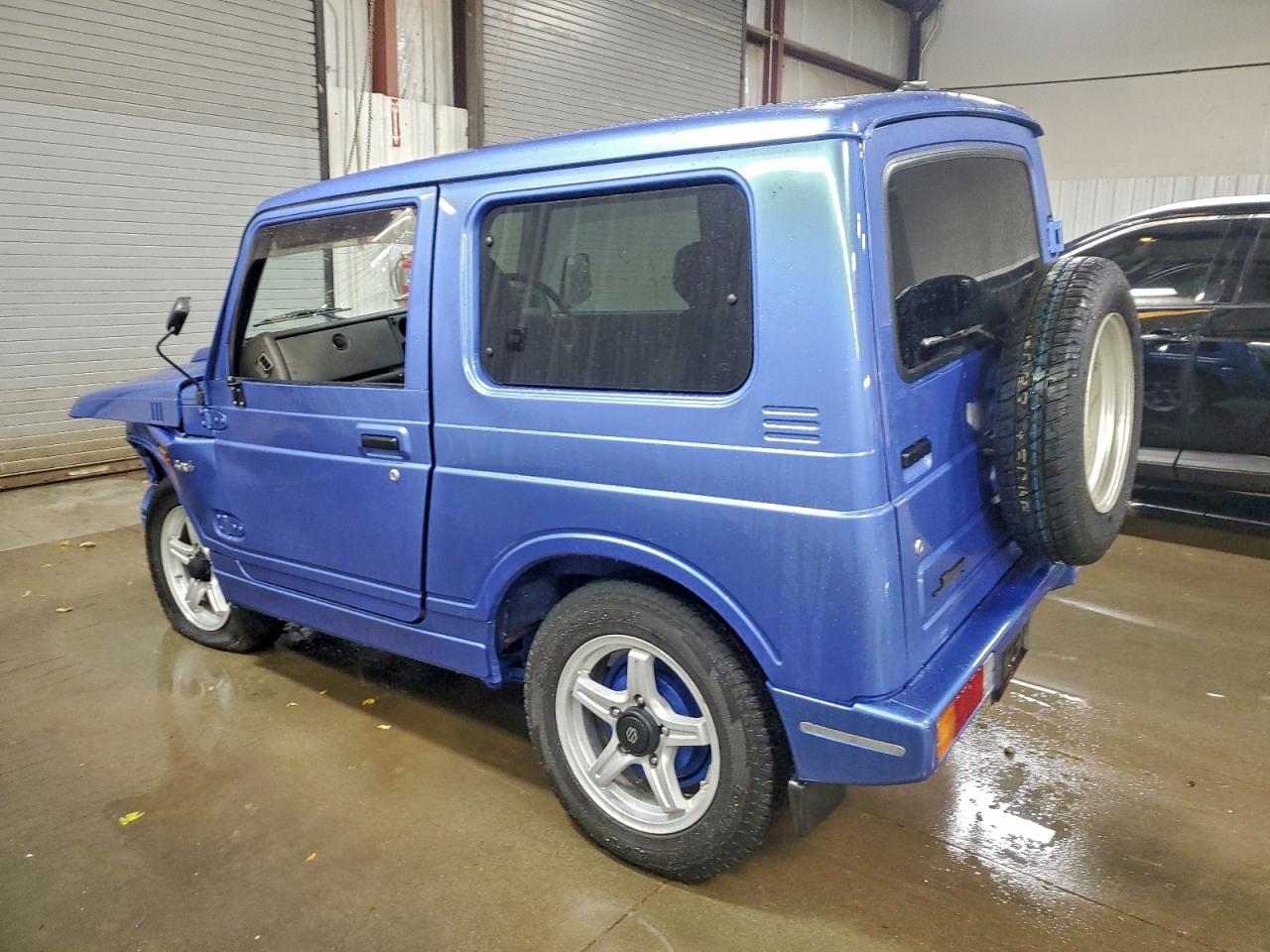 Suzuki Jimny Image 5