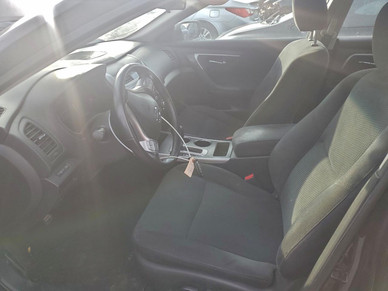 Nissan Altima 2.5 Image 7