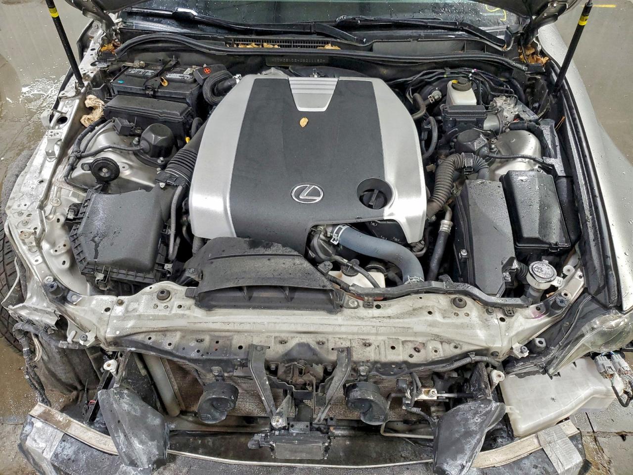 Lexus Is 350 Image 10