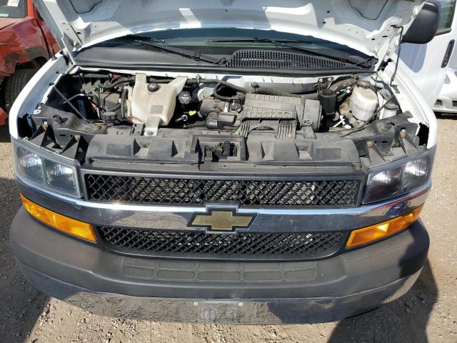 Chevrolet Express Image 8