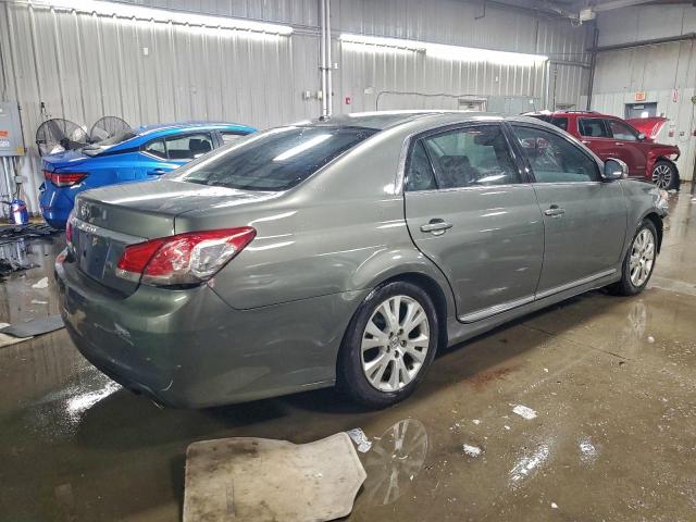 Toyota Avalon Base Image 13