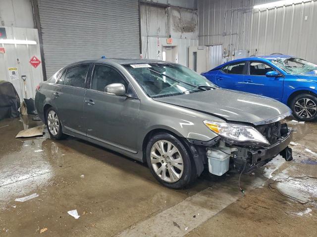 Toyota Avalon Base Image 5