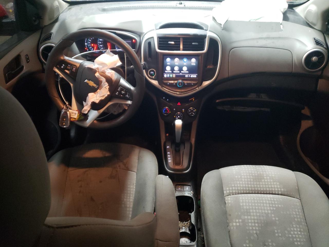 Chevrolet Sonic Image 6