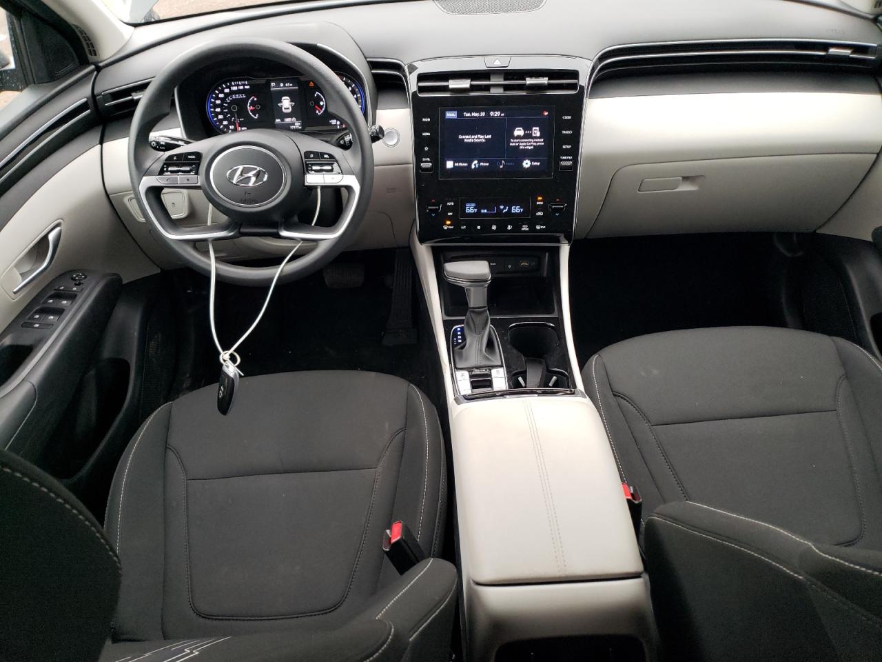 Hyundai TUCSON Sel Image 11