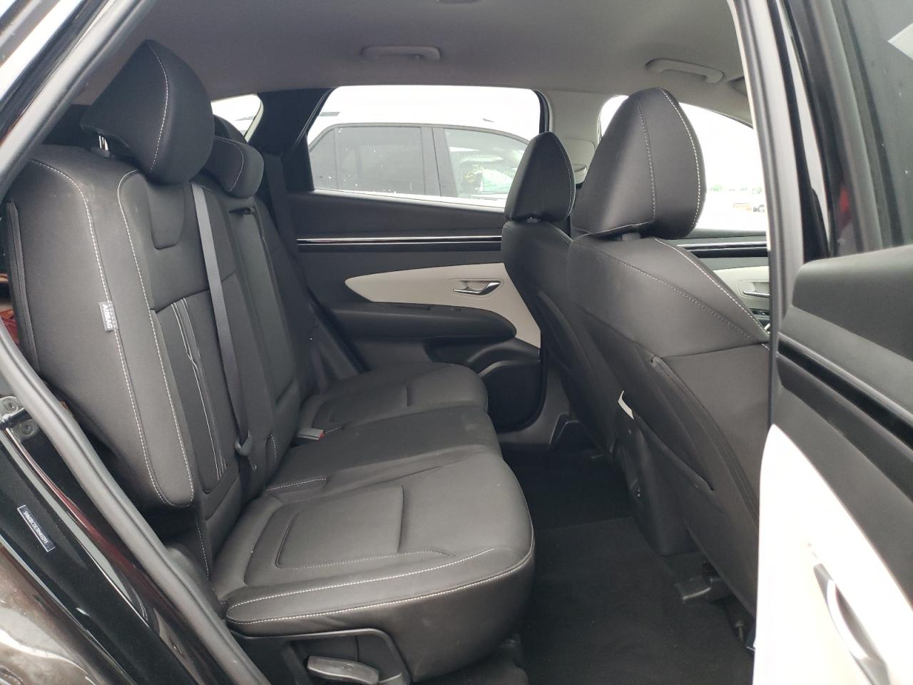 Hyundai TUCSON Sel Image 10