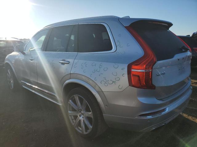 Volvo XC90 T6 Image 8