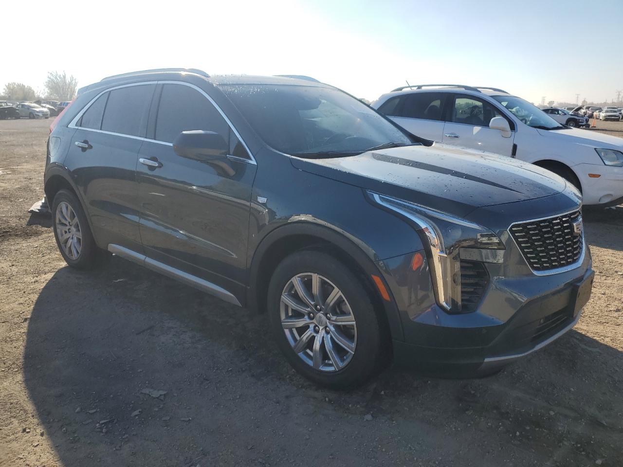 Cadillac XT4 Premium Luxury Image 4