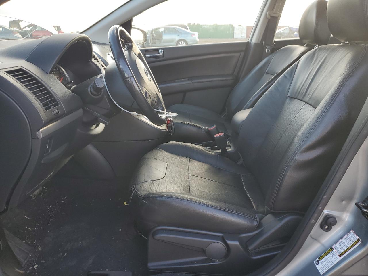 Nissan Sentra 2.0 Image 12