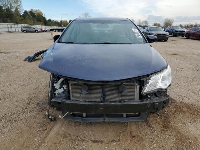 Toyota Camry L Image 13