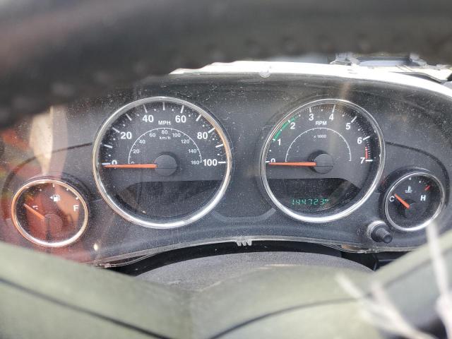 Jeep Wrangler Sahara Image 12