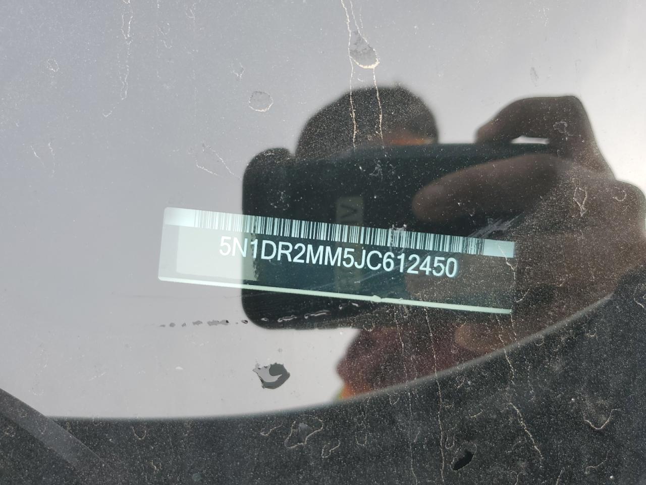 Nissan Pathfinder S Image 8