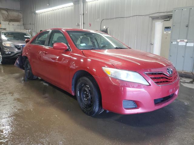 Toyota Camry Base Image 2