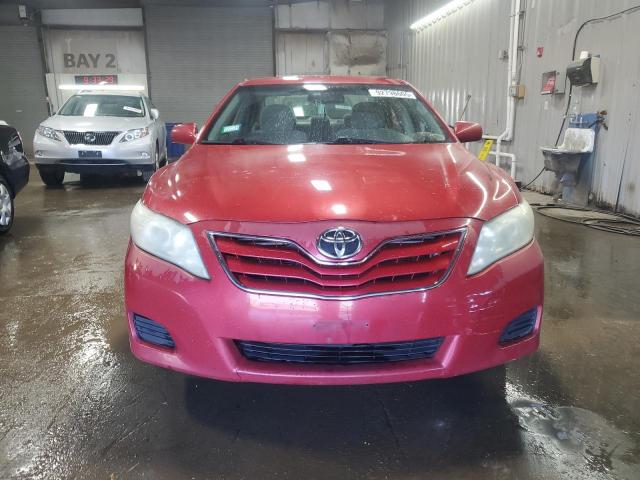 Toyota Camry Base Image 4