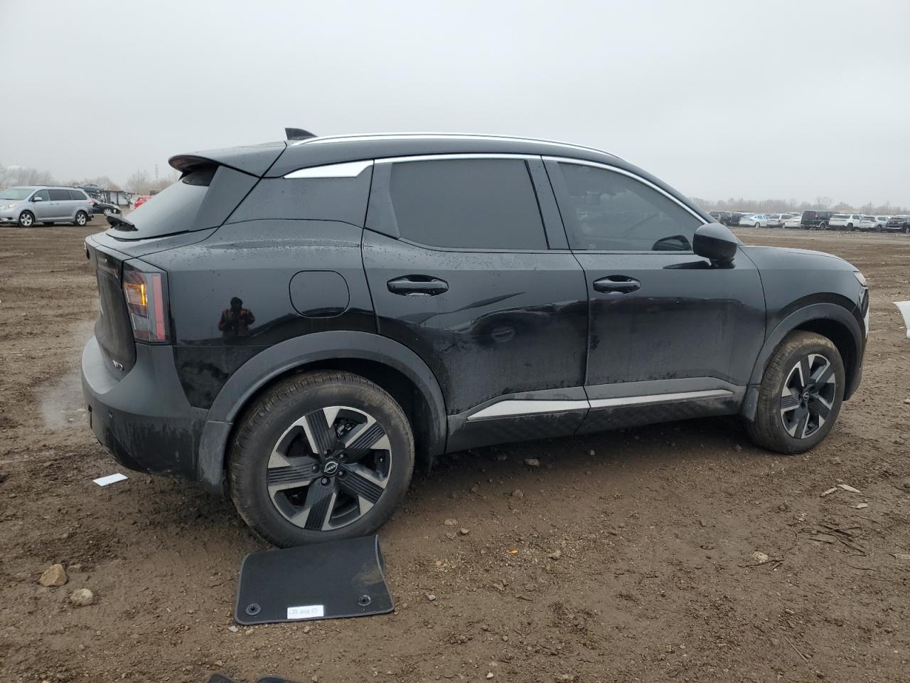 Nissan Kicks Sv Image 4