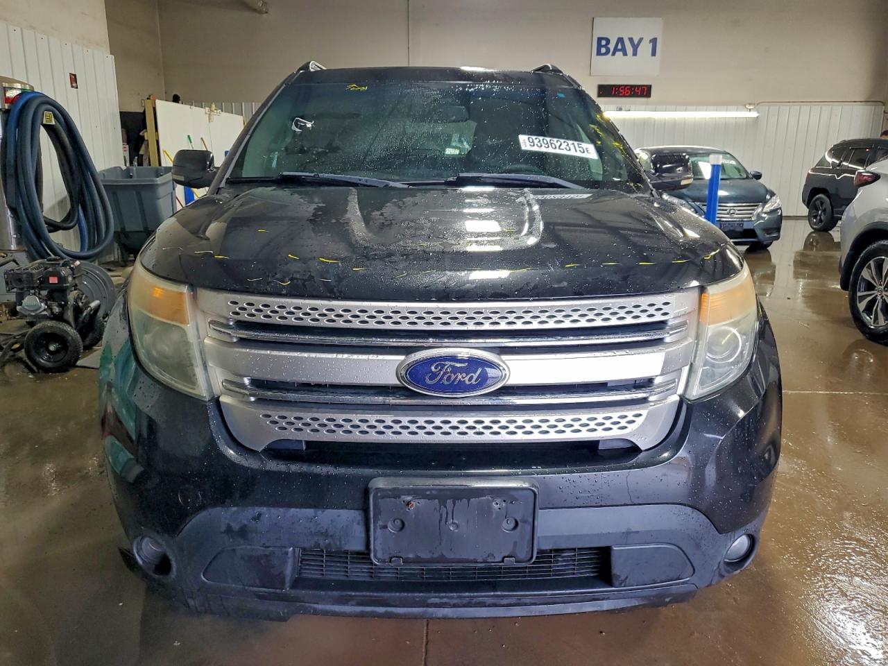 Ford Explorer Xlt Image 13