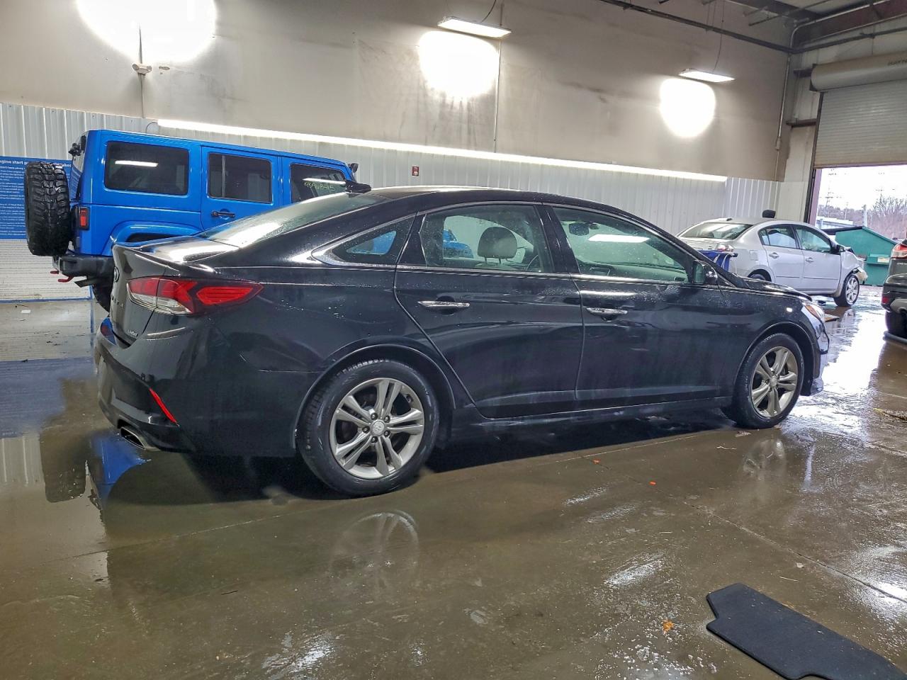 Hyundai SONATA Sport Image 2