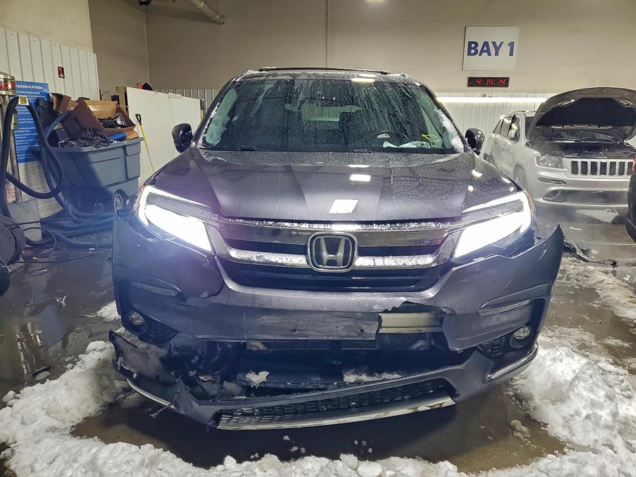 Honda Pilot Touring Image 4