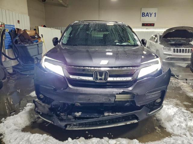 Honda Pilot Touring Image 4